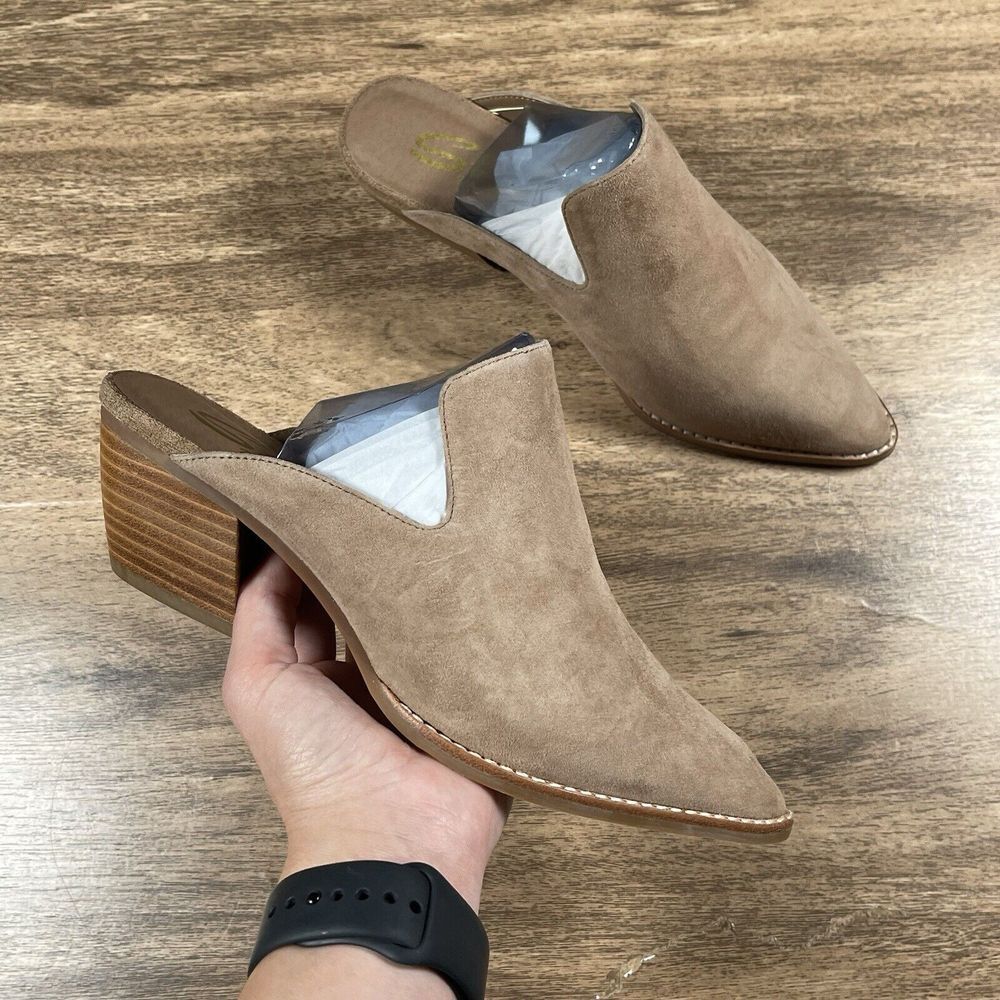 NIB Sbicca Monroe Mule Women's 7 Tan Suede Leather Upper Pointy Toe Block Heel